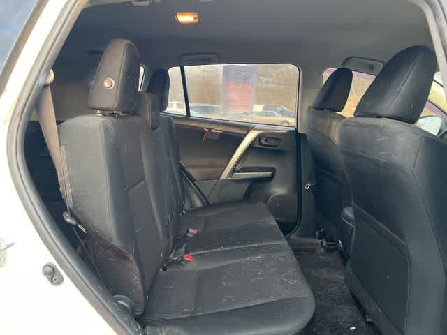 Thumbnail: 2018 Toyota RAV4 - 14