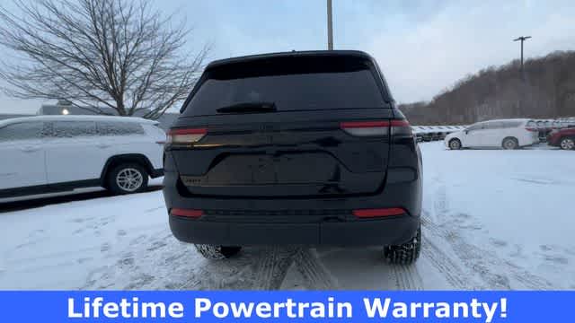 Thumbnail: 2025 Jeep Grand Cherokee - 7