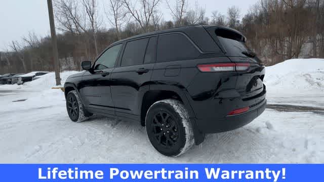 Thumbnail: 2026 Jeep Grand Cherokee - 6
