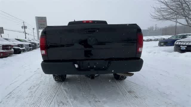 Thumbnail: 2022 RAM 1500 Classic - 7