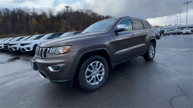 Thumbnail: 2019 Jeep Grand Cherokee - 4