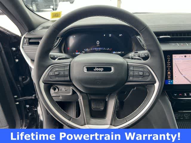 Thumbnail: 2026 Jeep Grand Cherokee - 20
