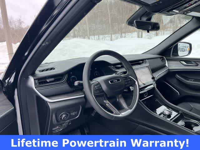 Thumbnail: 2026 Jeep Grand Cherokee - 10