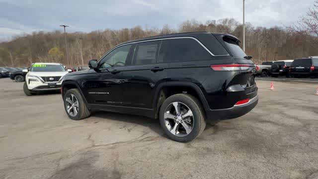 Thumbnail: 2026 Jeep Grand Cherokee - 6