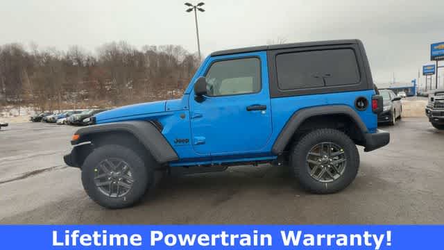 Thumbnail: 2026 Jeep Wrangler - 5