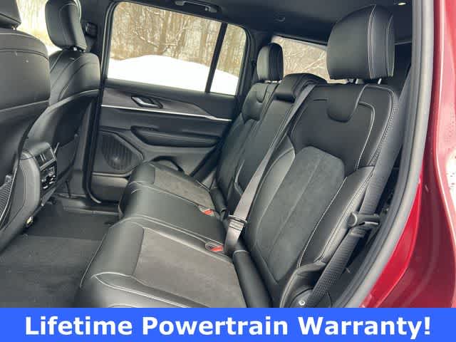 Thumbnail: 2026 Jeep Grand Cherokee - 17