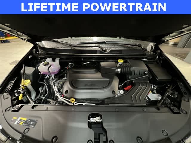 Thumbnail: 2026 Chrysler Pacifica - 13