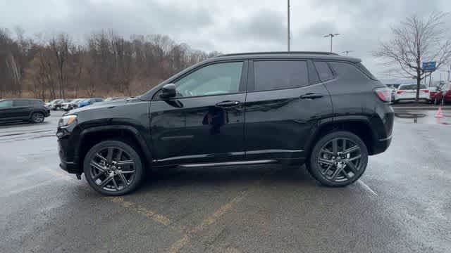 Thumbnail: 2024 Jeep Compass - 5