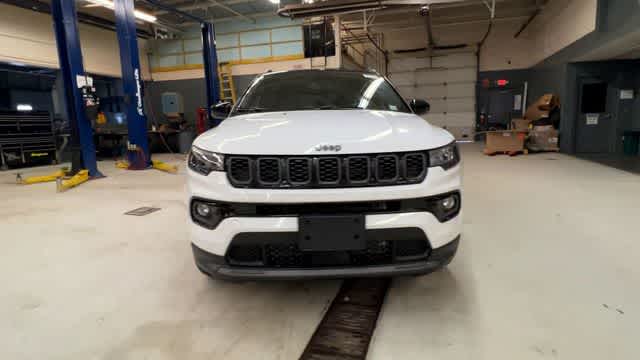 Thumbnail: 2026 Jeep Compass - 3