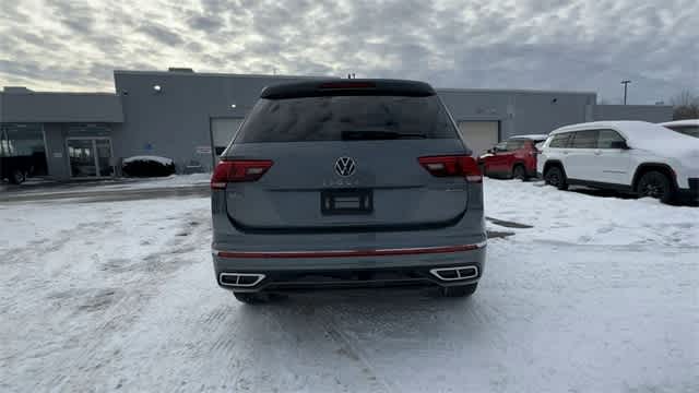 Thumbnail: 2022 Volkswagen Tiguan - 7