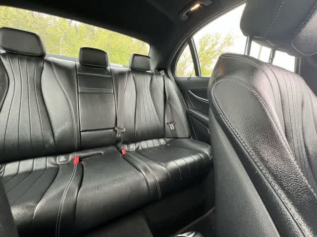 Thumbnail: 2019 Mercedes-Benz E-Class - 15