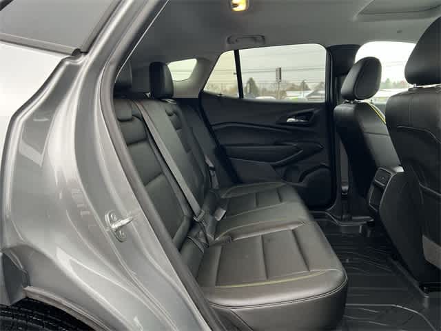 Thumbnail: 2024 Chevrolet Trax - 18
