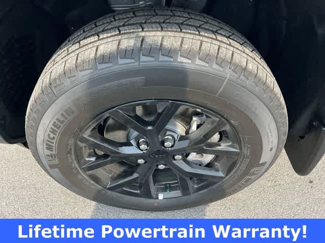 Thumbnail: 2025 Jeep Grand Cherokee L - 12