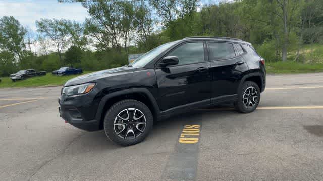 Thumbnail: 2026 Jeep Compass - 4
