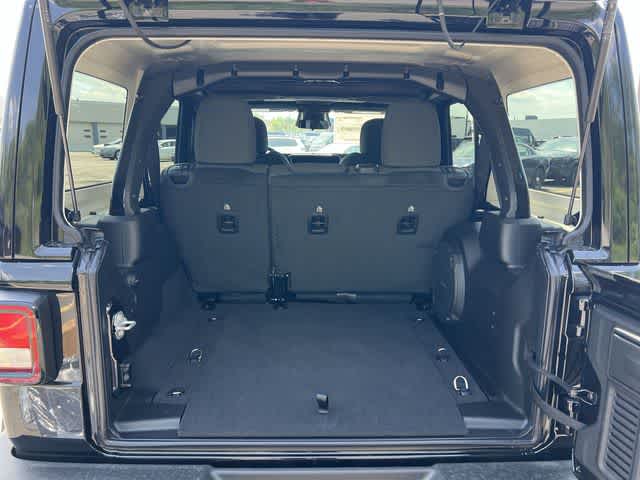 Thumbnail: 2026 Jeep Wrangler - 32