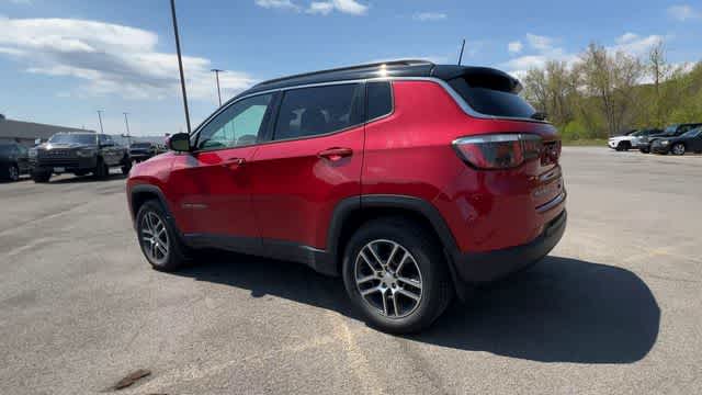 Thumbnail: 2018 Jeep Compass - 6