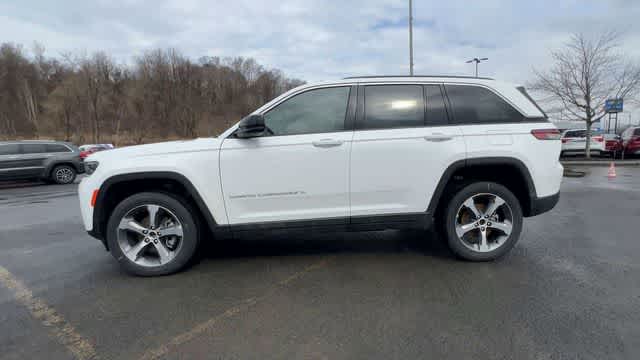 Thumbnail: 2026 Jeep Grand Cherokee - 5
