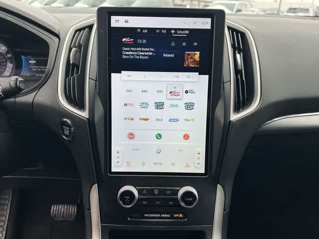 Thumbnail: 2022 Ford Edge - 21