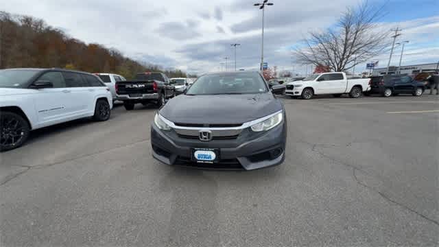 Thumbnail: 2016 Honda Civic - 3