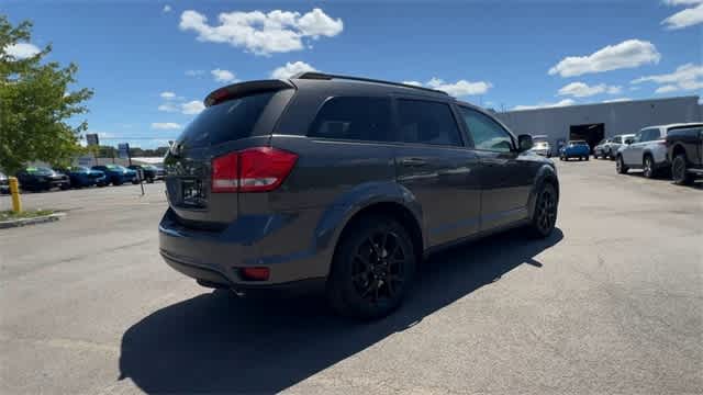 Thumbnail: 2016 Dodge Journey - 8