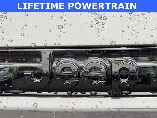 Thumbnail: 2025 Jeep Grand Cherokee - 11