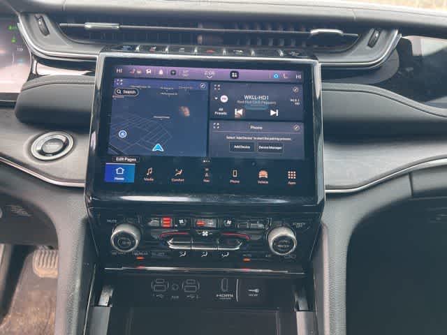 Thumbnail: 2023 Jeep Grand Cherokee - 17