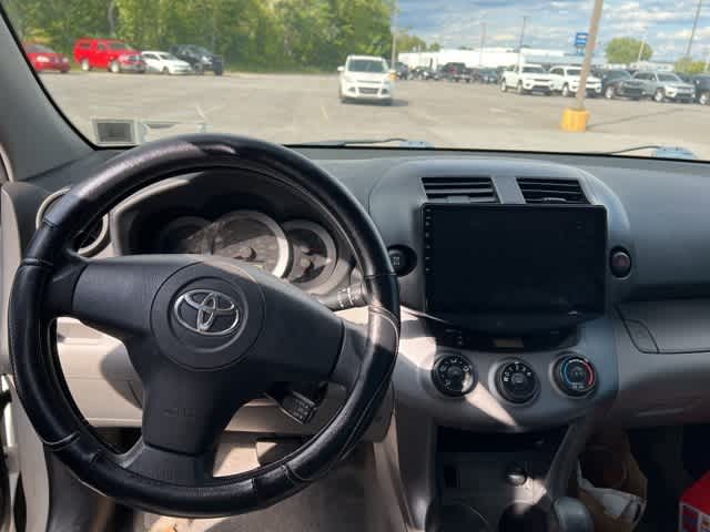 Thumbnail: 2008 Toyota RAV4 - 7