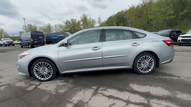 Thumbnail: 2018 Toyota Avalon - 4