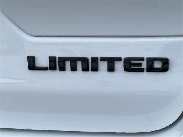 Thumbnail: 2025 Jeep Grand Cherokee - 11