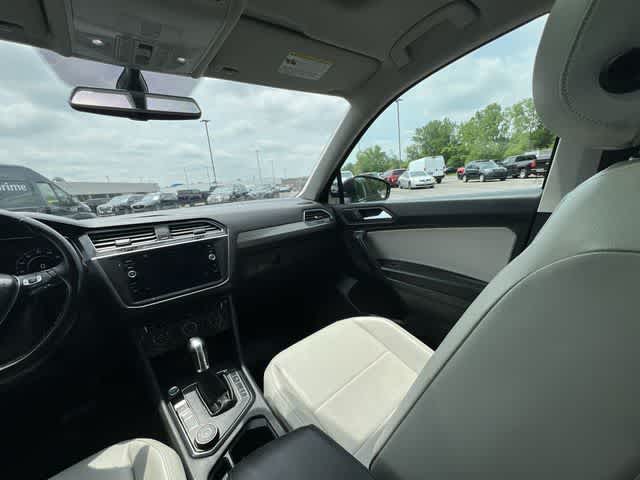 Thumbnail: 2019 Volkswagen Tiguan - 11