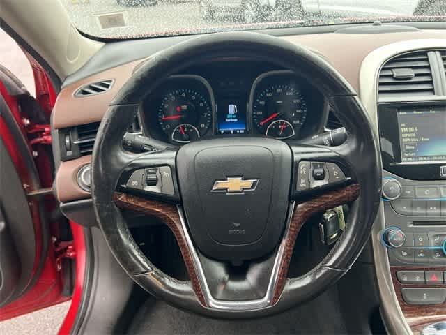 Thumbnail: 2013 Chevrolet Malibu - 20