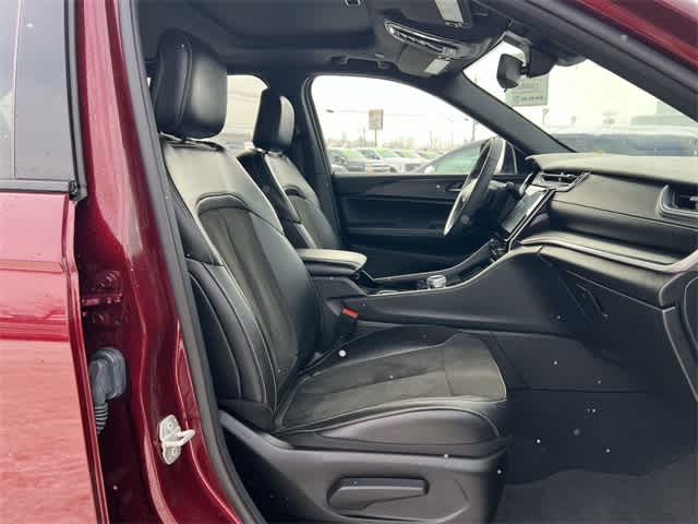 Thumbnail: 2023 Jeep Grand Cherokee - 19