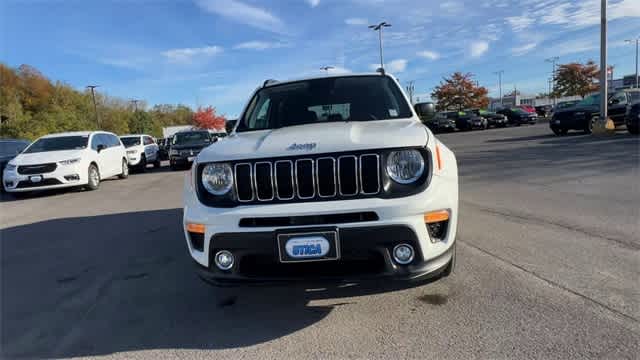 Thumbnail: 2019 Jeep Renegade - 3