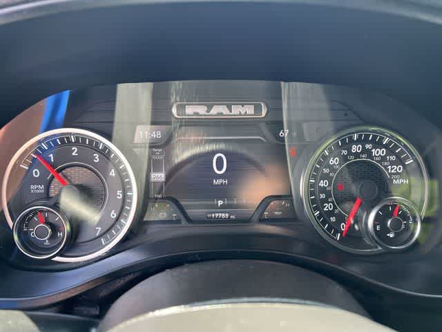 Thumbnail: 2025 RAM 1500 - 22
