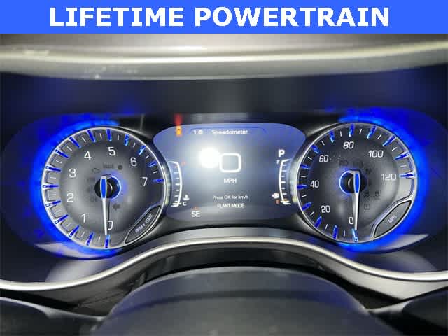 Thumbnail: 2026 Chrysler Pacifica - 23