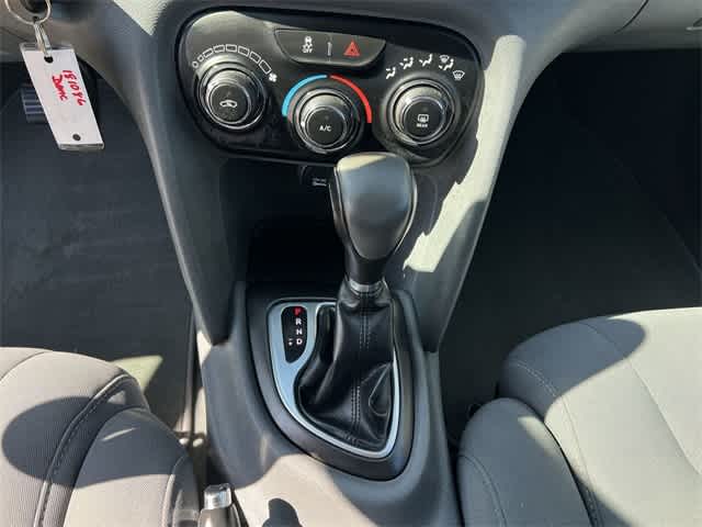 Thumbnail: 2013 Dodge Dart - 22