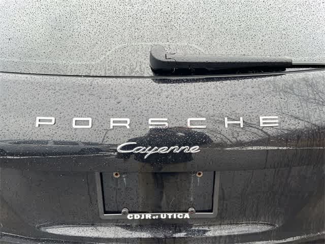 2017 Porsche Cayenne Platinum Edition 18