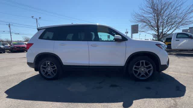 Thumbnail: 2023 Honda Passport - 9