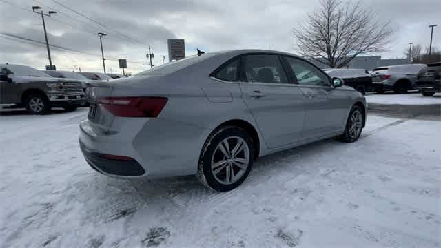 Thumbnail: 2023 Volkswagen Jetta - 8