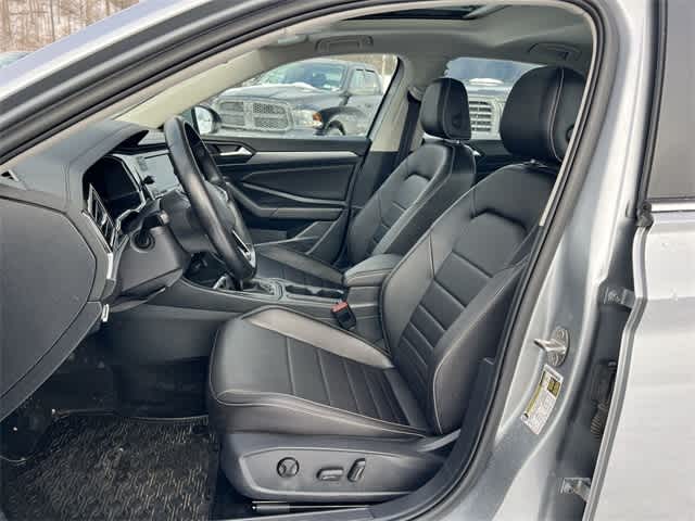 Thumbnail: 2023 Volkswagen Jetta - 15