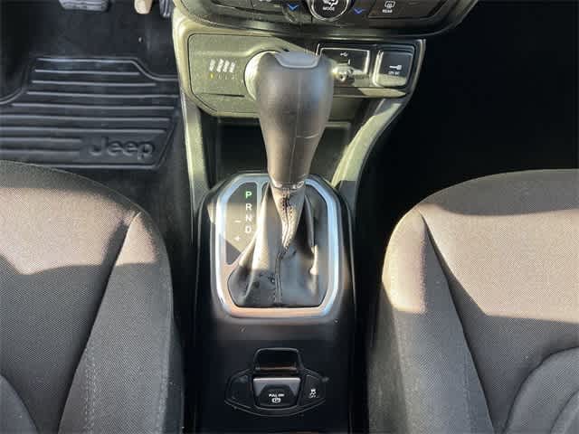 Thumbnail: 2019 Jeep Renegade - 22