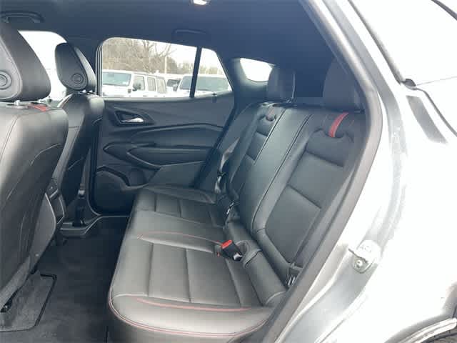 Thumbnail: 2024 Chevrolet Trax - 17