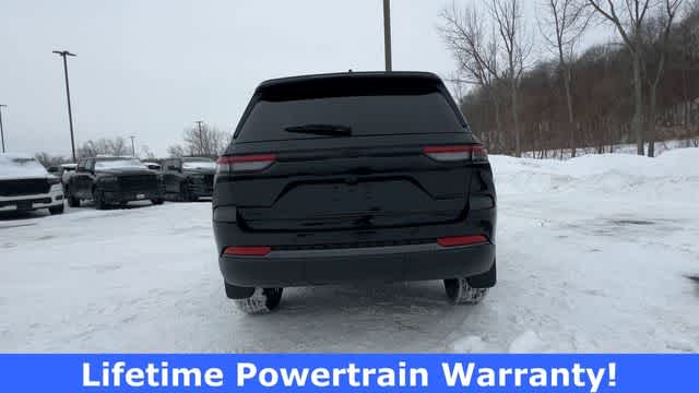 Thumbnail: 2026 Jeep Grand Cherokee - 7