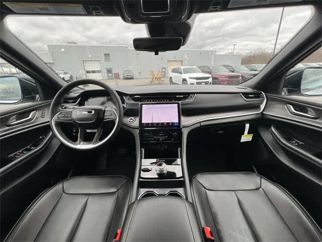 Thumbnail: 2025 Jeep Grand Cherokee - 14