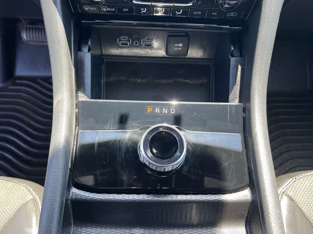 Thumbnail: 2025 Jeep Grand Cherokee - 22