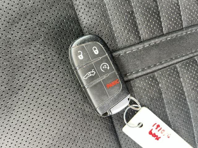 Thumbnail: 2021 Dodge Charger - 25