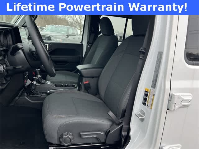 Thumbnail: 2026 Jeep Wrangler - 15