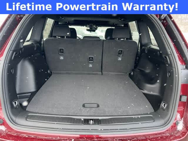 Thumbnail: 2025 Jeep Grand Cherokee - 24