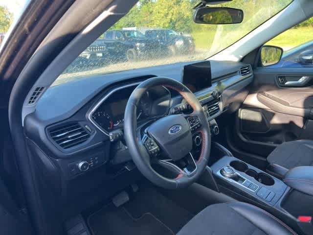 Thumbnail: 2022 Ford Escape - 4