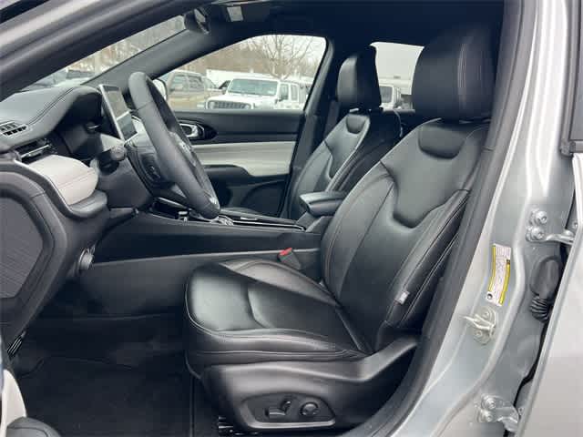 Thumbnail: 2024 Jeep Compass - 15